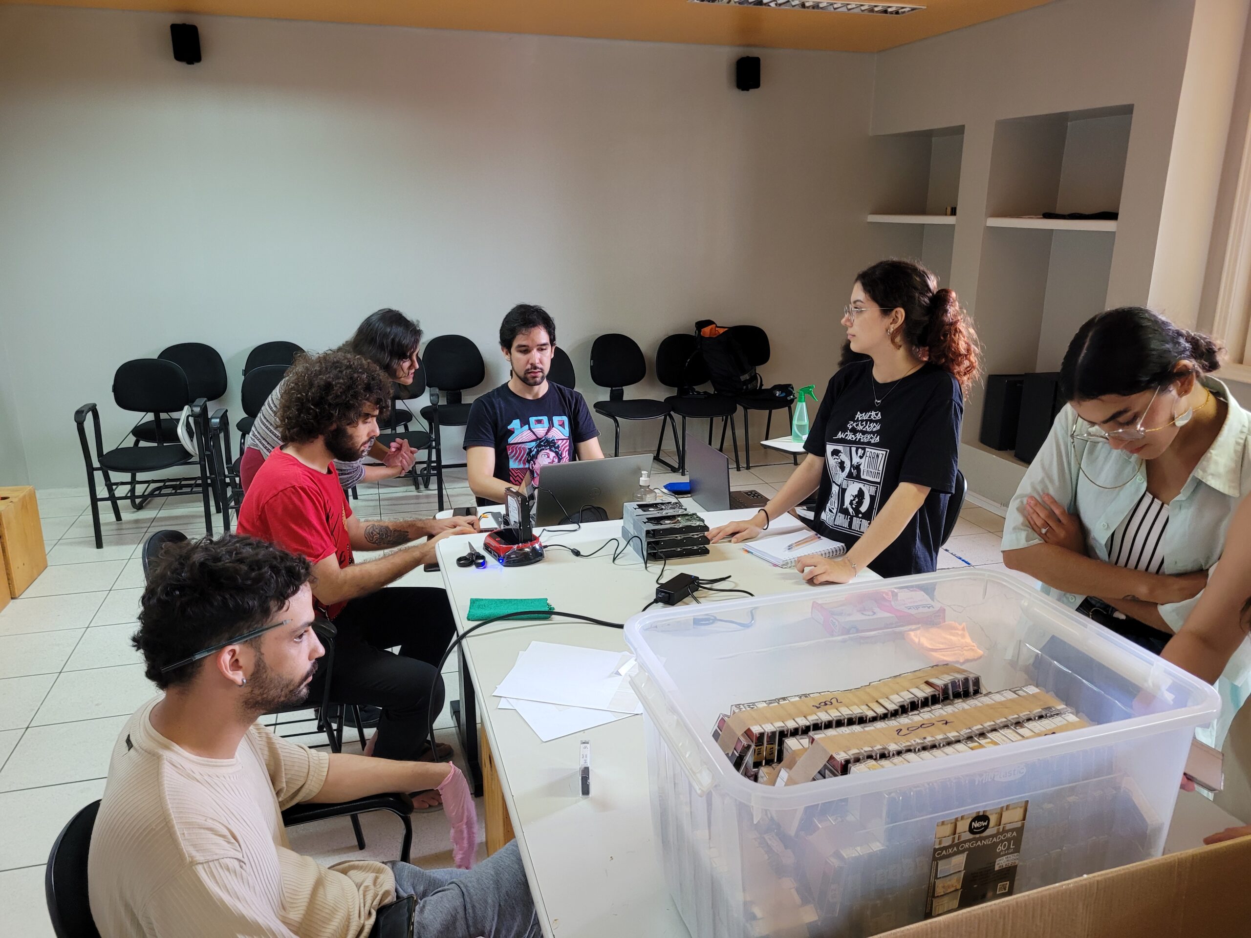 Escola de Audiovisual da Vila das Artes lança edital com 20 vagas para Curso de Preservação Audiovisual