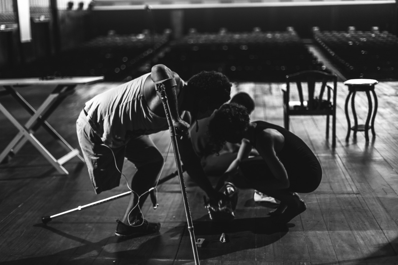 Vila das Artes recebe os bailarinos Alda Pessoa e João Paulo Lima para oficina de composição coreográfica