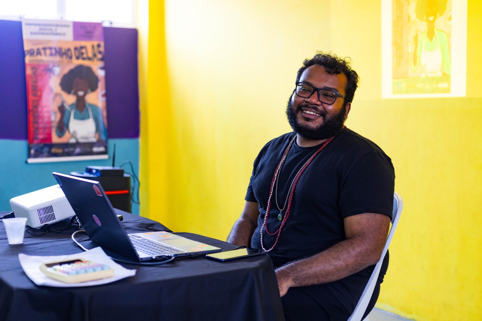 Vila das Artes abre 20 vagas para a oficina “Diário visual, memória e escrevivência”