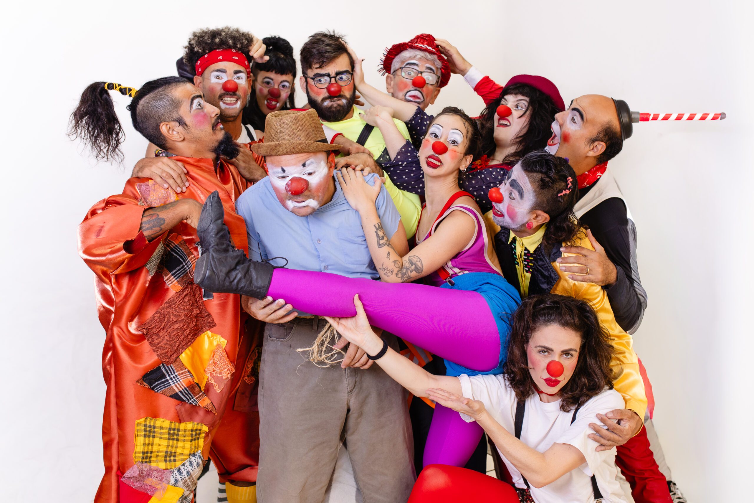 Oficinas, espetáculo, edital e treino livre abrem agenda de setembro na Vila das Artes