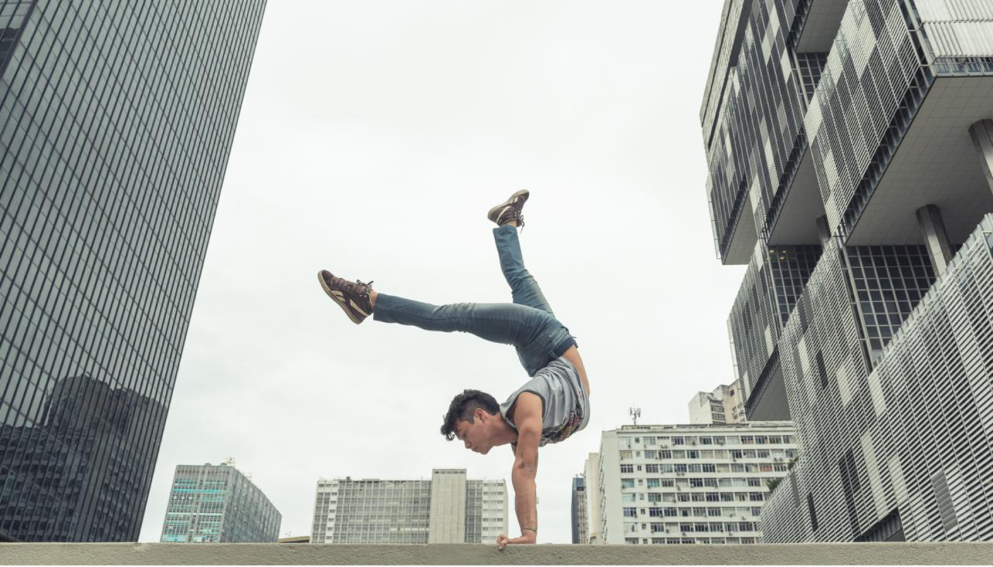 Escola Pública de Circo da Vila das Artes abre inscrições para a oficina de flexibilidade e contorção