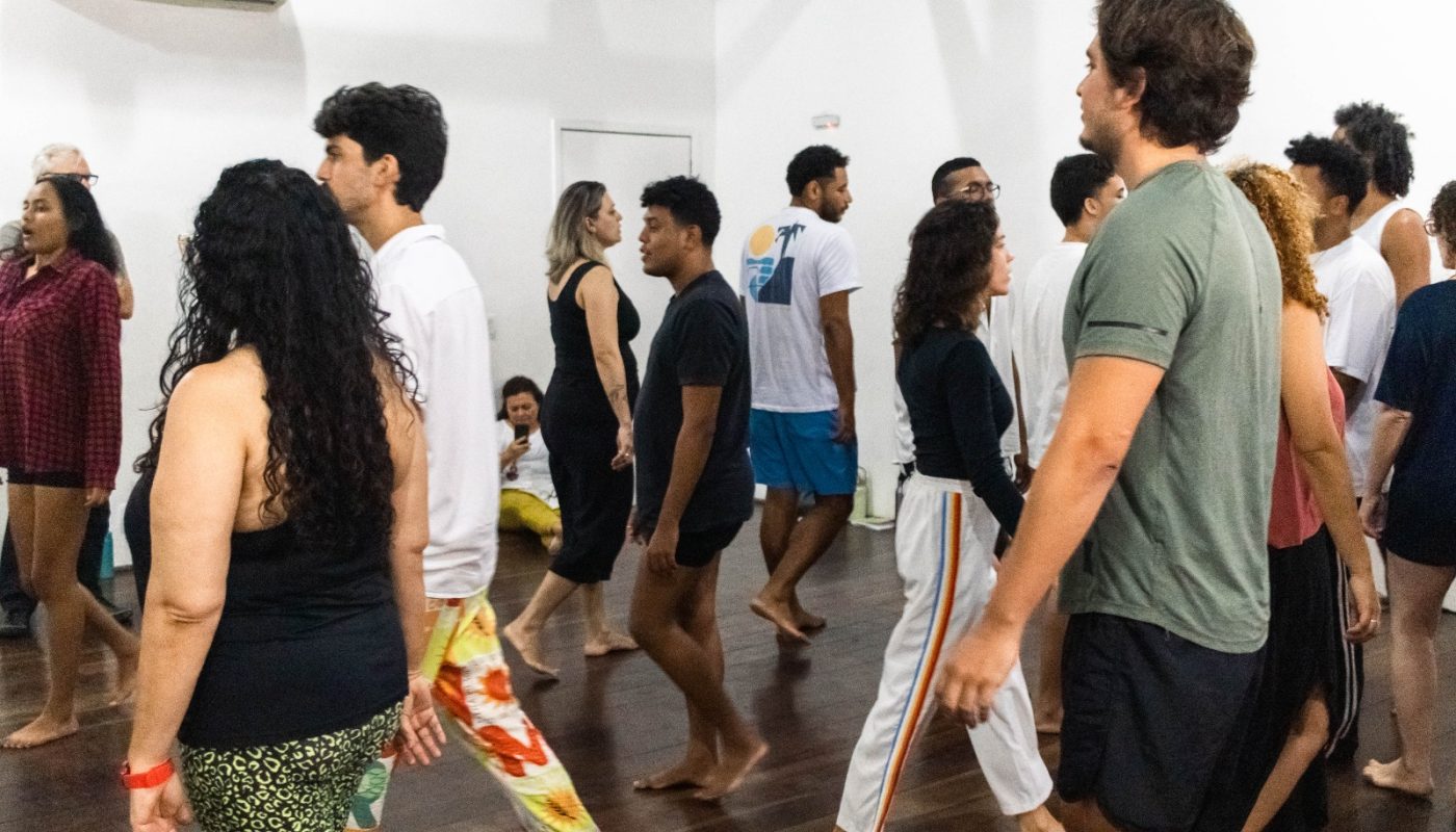 Vila das Artes realiza Mostra de Experimentos Cênicos com 4ª turma do programa Conexões Contemporâneas, de 17 a 19 de dezembro