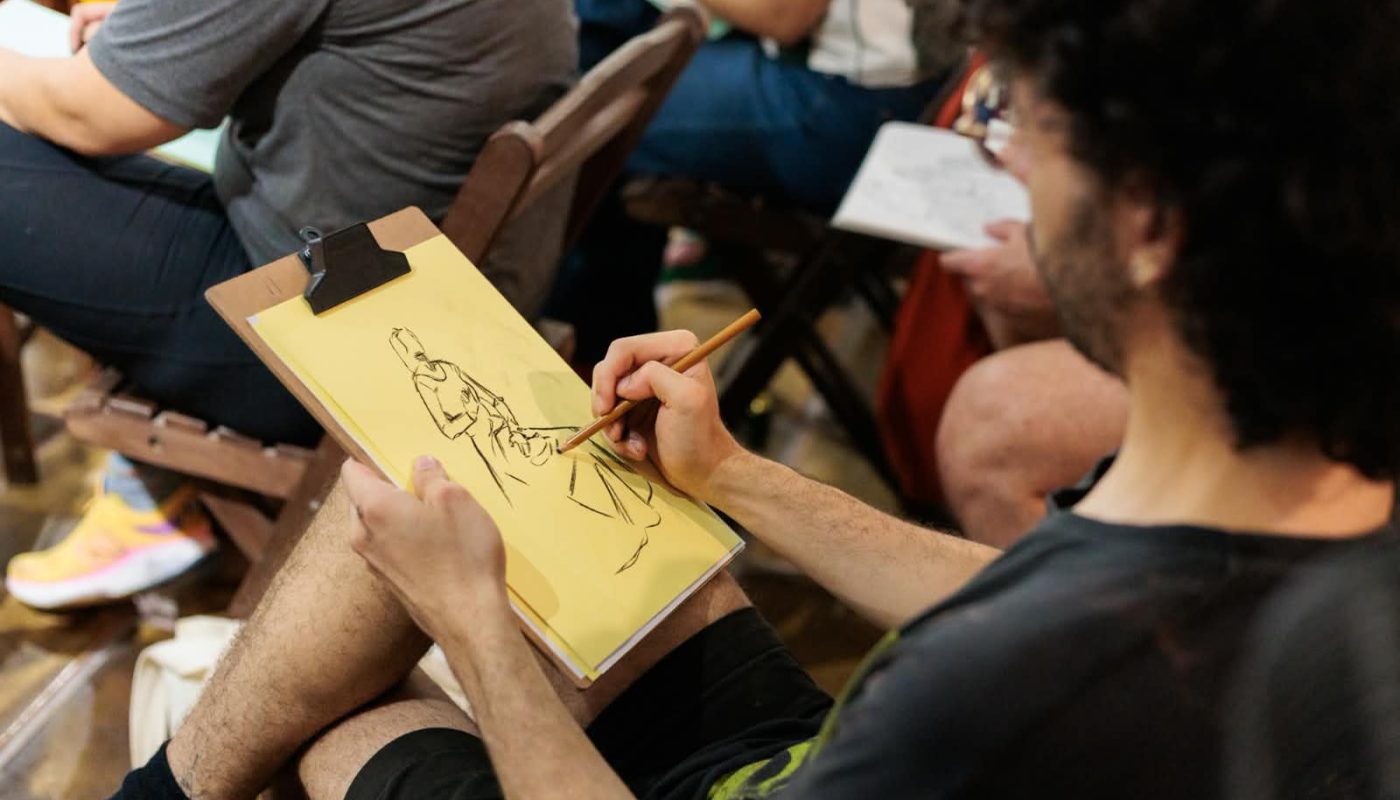Vila das Artes abre inscrições para oficina gratuita de desenho com modelo vivo