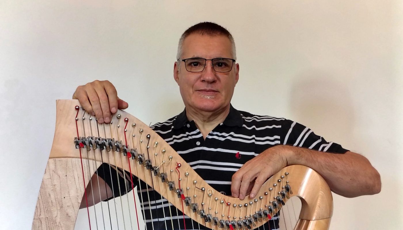 Escola Pública de Música de Fortaleza recebe Masterclass de Harpa com Oscar Rodríguez del Campo