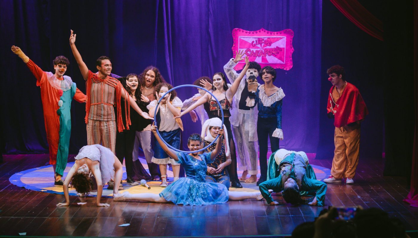 Curso gratuito de teatro da Vila das Artes abre 65 vagas para crianças e adolescentes